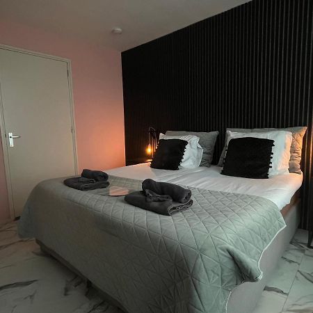 Bed And Breakfast Groningen - Peizerweg Εξωτερικό φωτογραφία